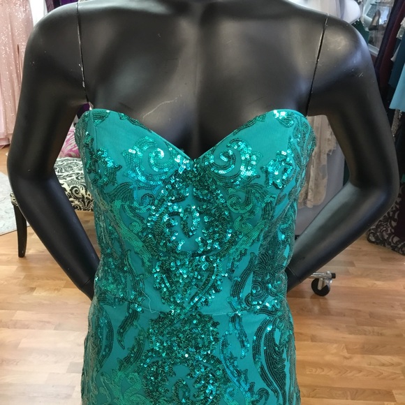 Strapless long emerald green sequin dress size 8 nwt - Picture 3 of 5